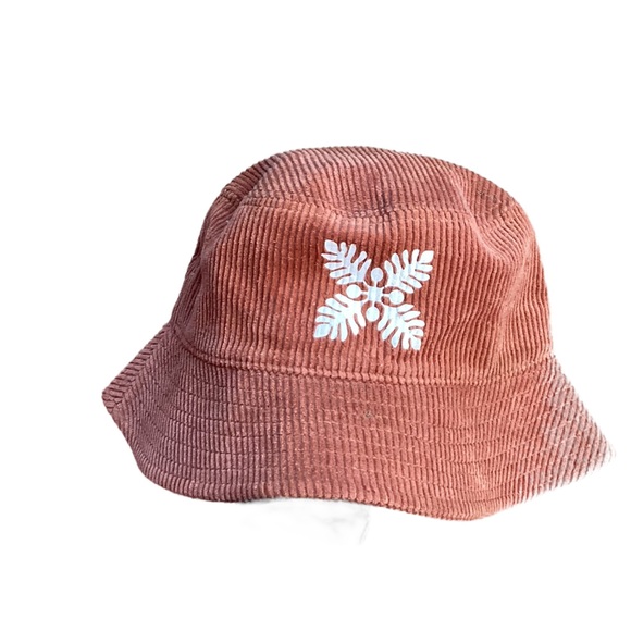 Hawaiian print quilt pattern cordorouy bucket hat ulu print